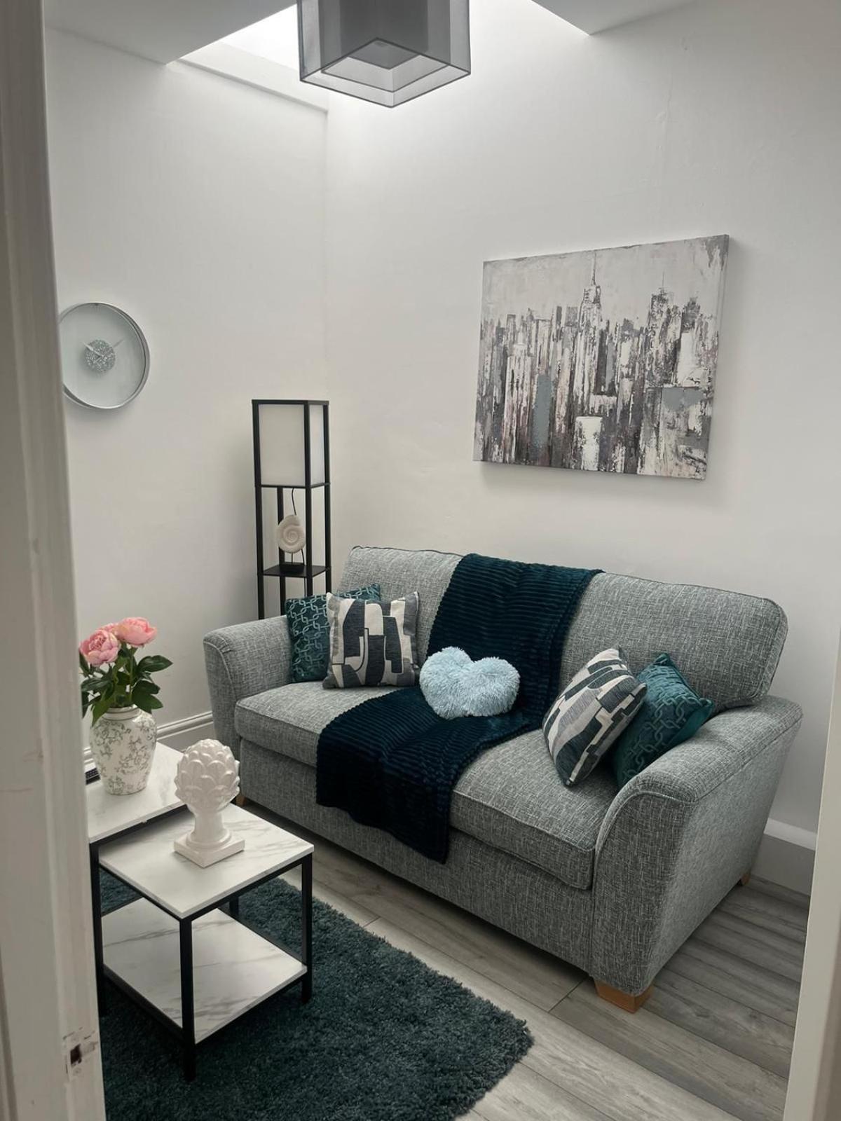 Affordably Elegant Apartments Close To Coop Live, Etihad Stadium And Manchester City Centre ภายนอก รูปภาพ