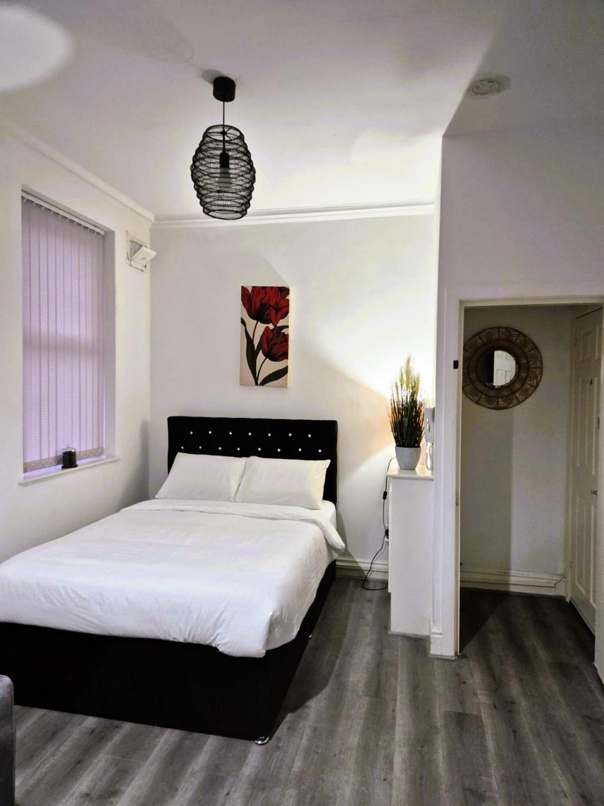 Affordably Elegant Apartments Close To Coop Live, Etihad Stadium And Manchester City Centre ภายนอก รูปภาพ